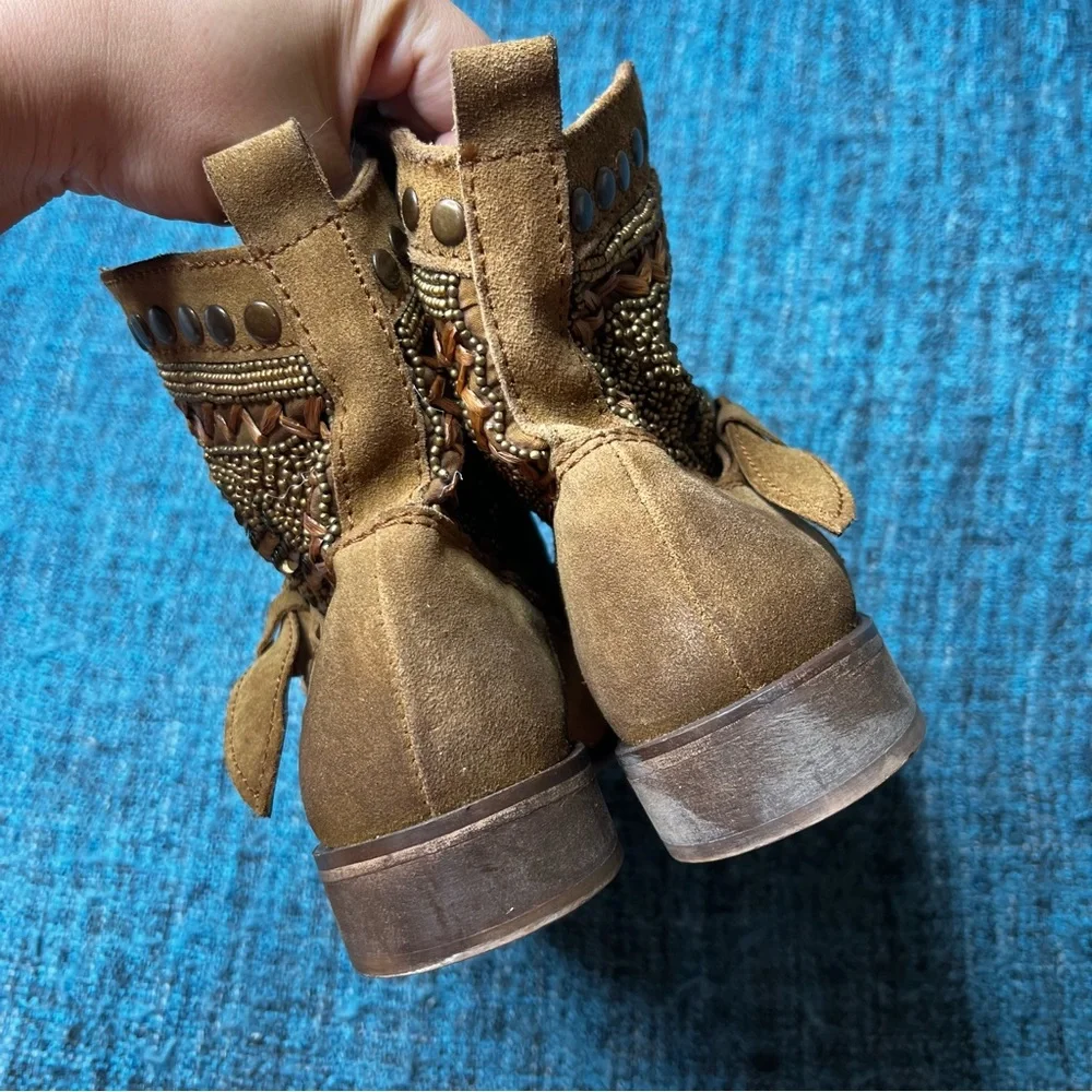 Naughty Monkey Beaded Leather Ankle Boots in Camel Brown Womens Size 8.5 Western